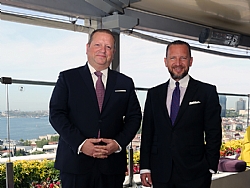 CONRAD ISTANBUL BOSPHORUSUN TM ENERJS GNETEN!
